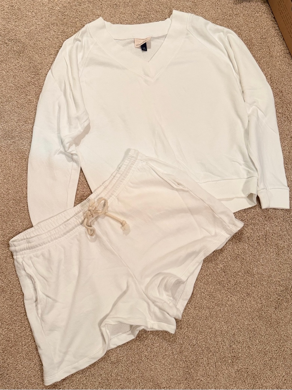 Women’s White Lounge Set - Cozy V-Neck Top & Drawstring Shorts